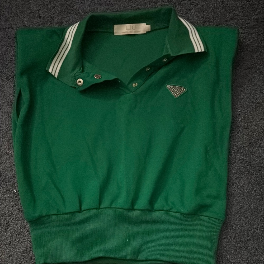 Lizette Collection polo shirt
Ask questions, Send offers